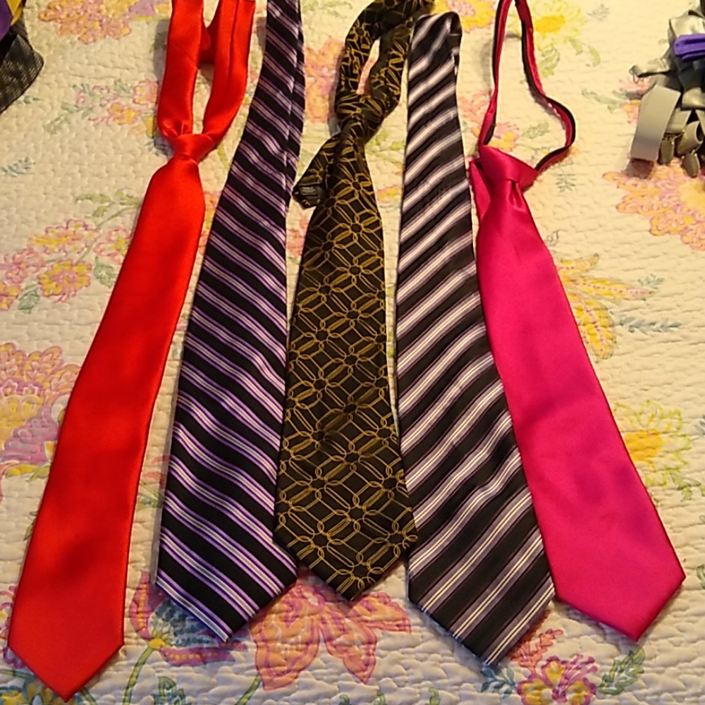 Men's ties in great condition